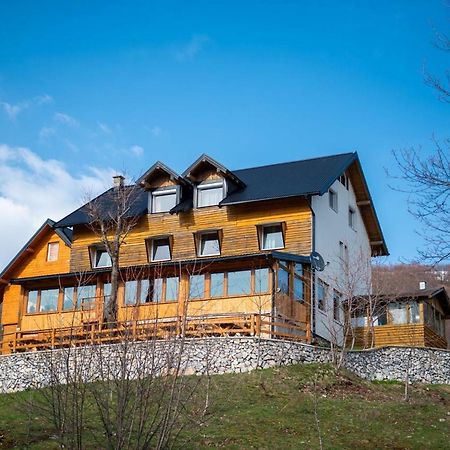 Bed And Breakfast Umoljani Bagian luar foto