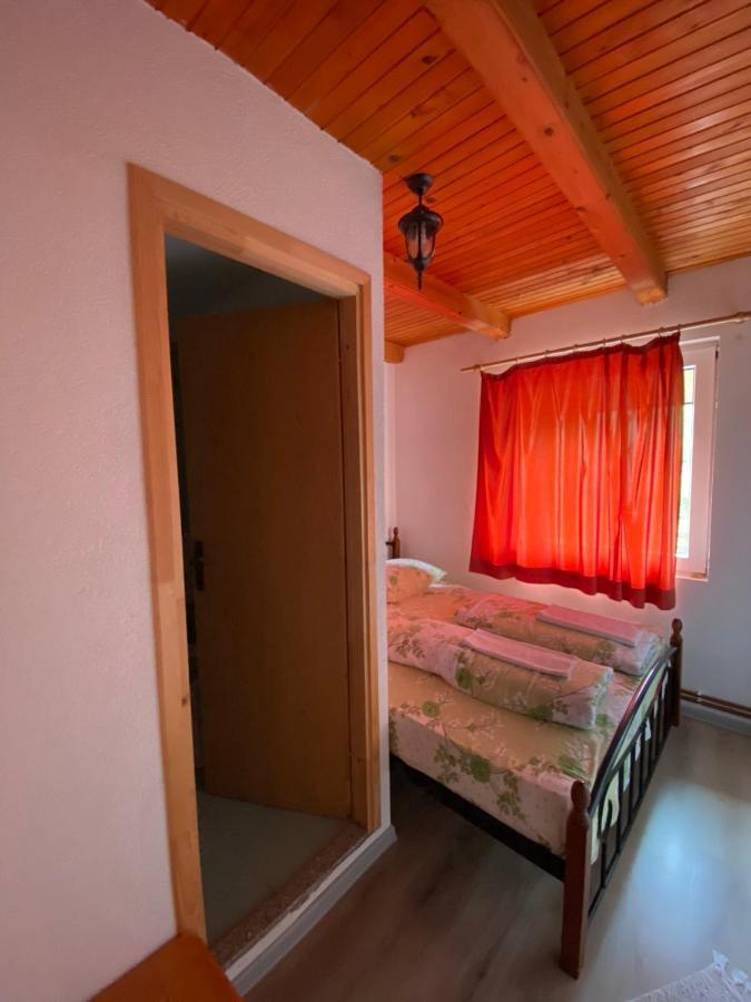 Bed And Breakfast Umoljani Bagian luar foto