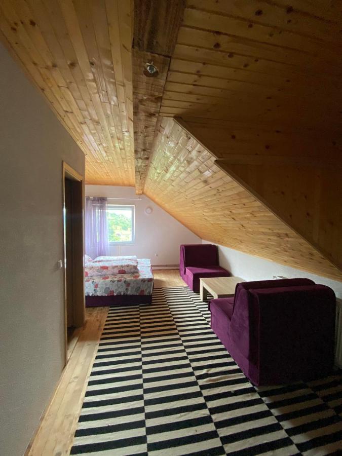 Bed And Breakfast Umoljani Bagian luar foto