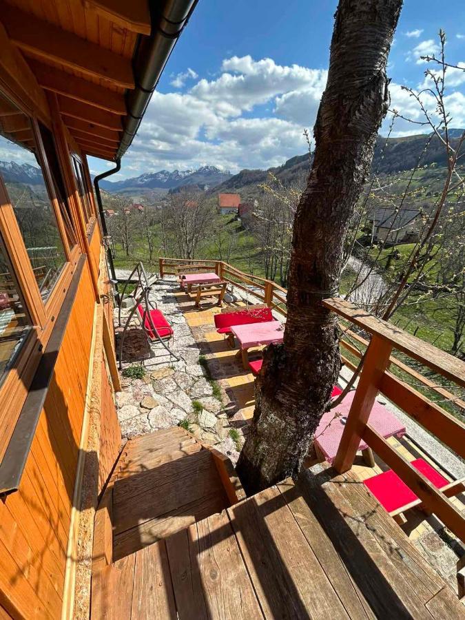 Bed And Breakfast Umoljani Bagian luar foto