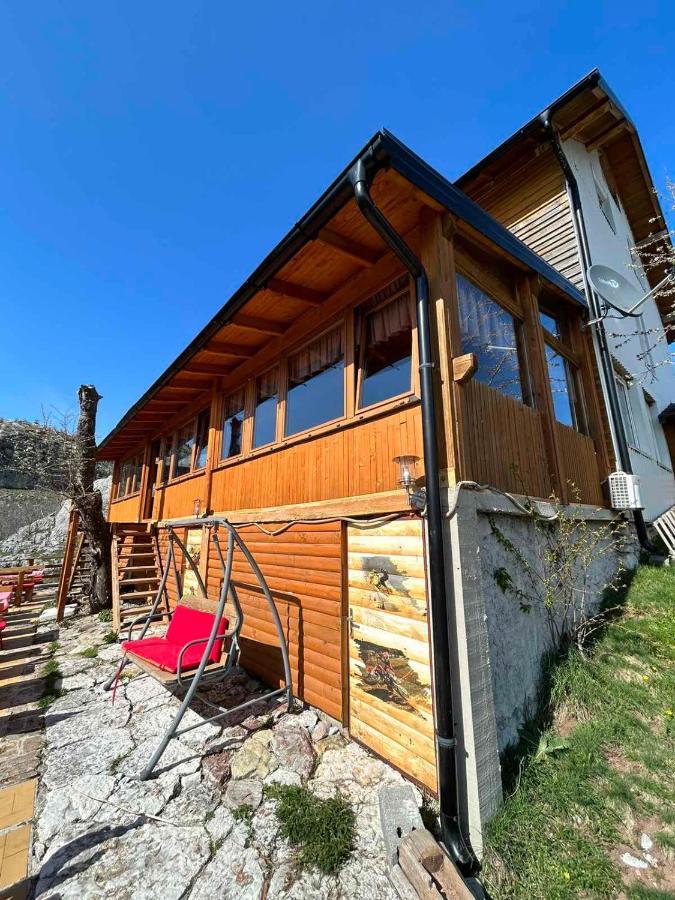 Bed And Breakfast Umoljani Bagian luar foto