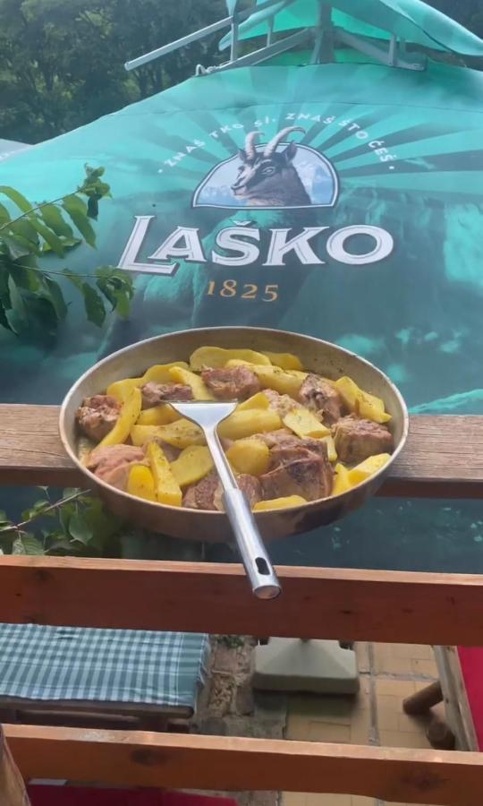 Bed And Breakfast Umoljani Bagian luar foto