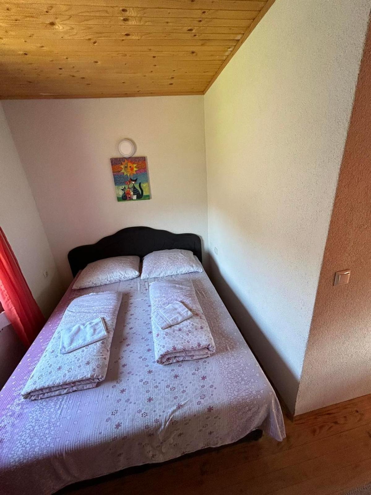 Bed And Breakfast Umoljani Ruang foto