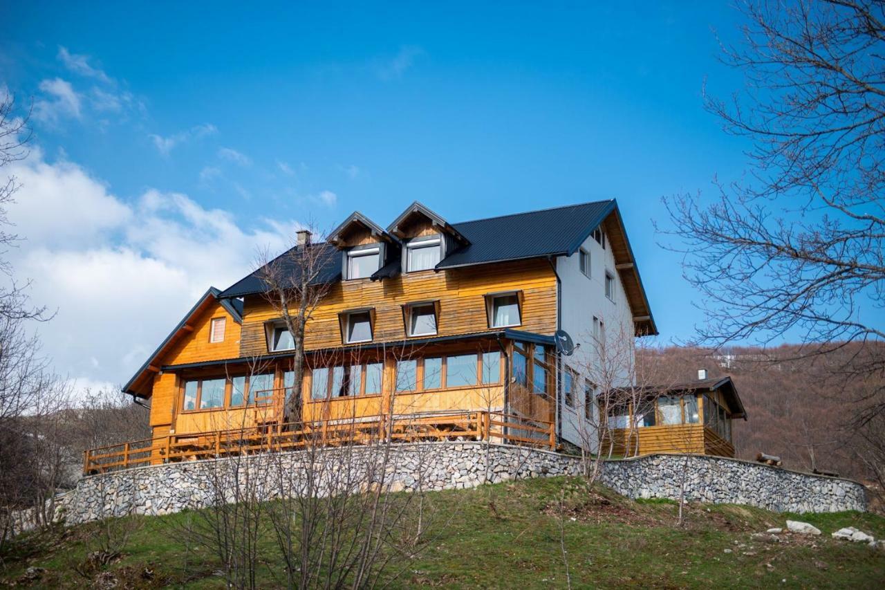 Bed And Breakfast Umoljani Bagian luar foto